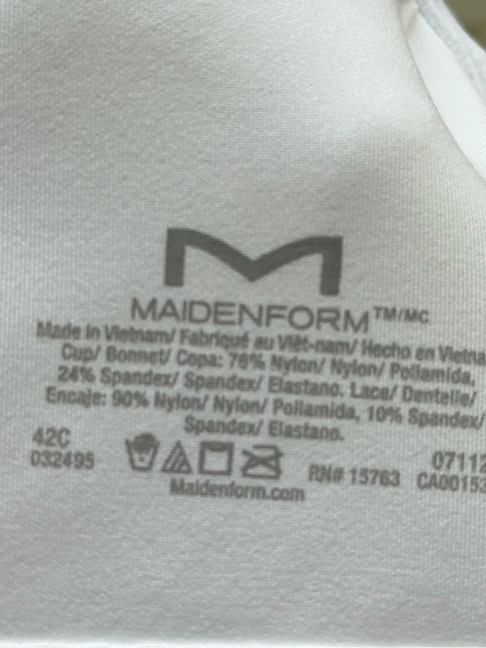 Maidenform One Fab Fit Everyday Full coverage  Bra T Back Front closure Size 42C - Picture 3 of 5